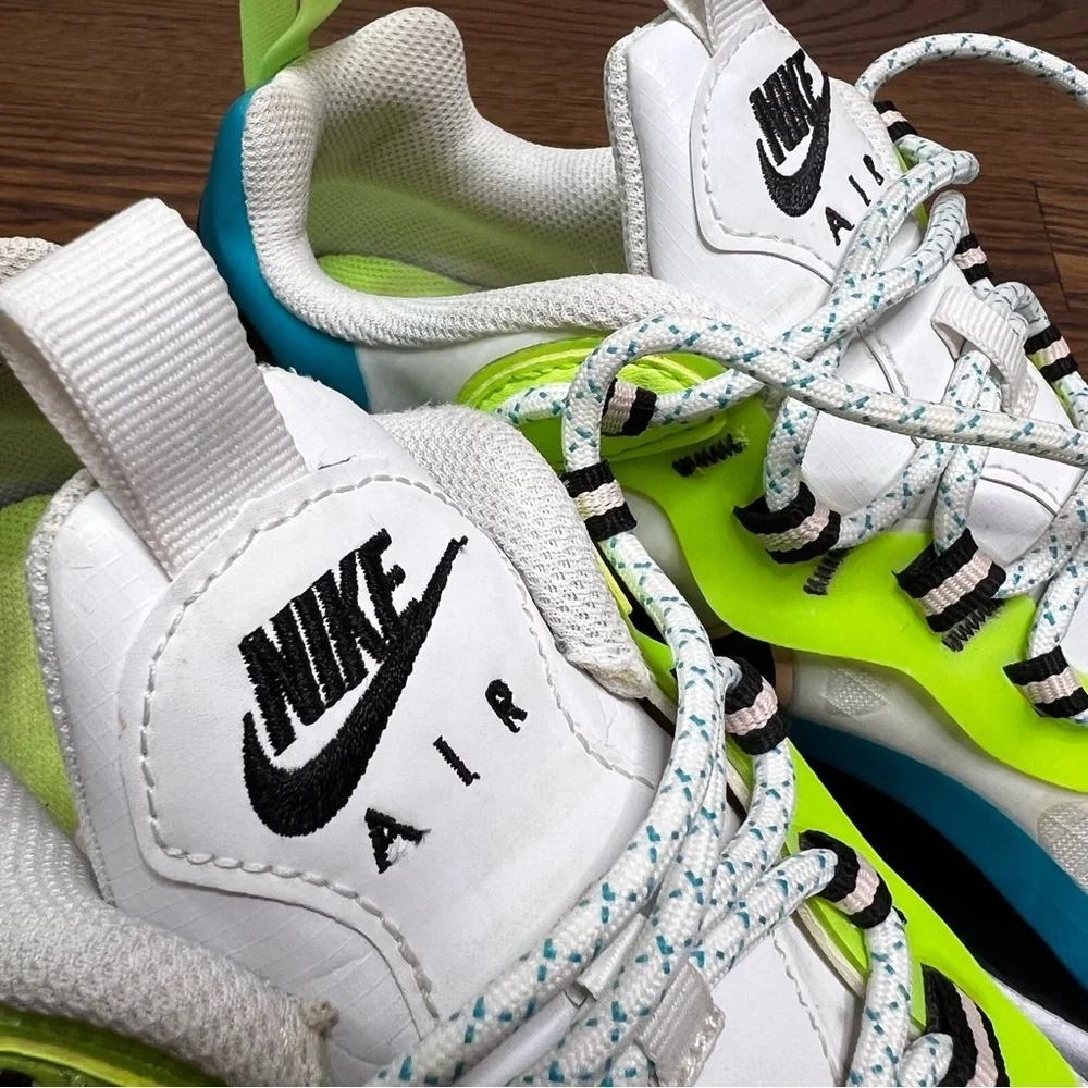 2020 Nike Air Max 270 React SE 'Oracle Aqua' size 6Y